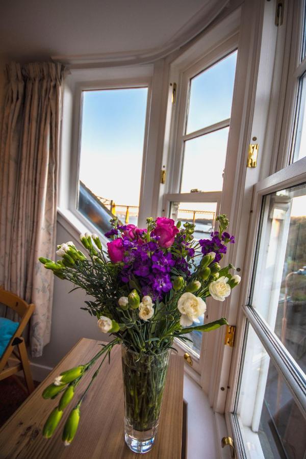 Forth Reflections Self Catering South Queensferry Ngoại thất bức ảnh