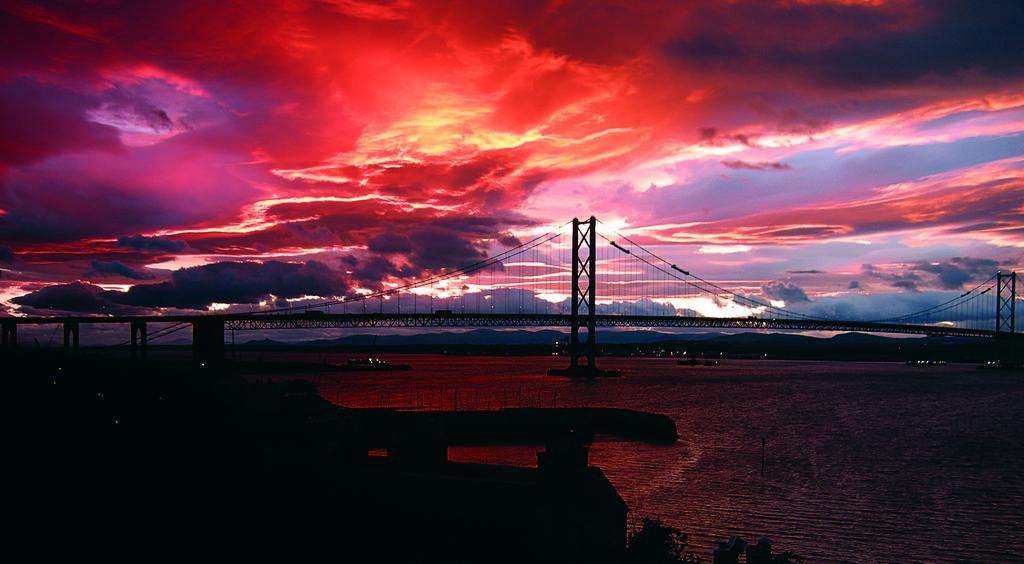 Forth Reflections Self Catering South Queensferry Ngoại thất bức ảnh